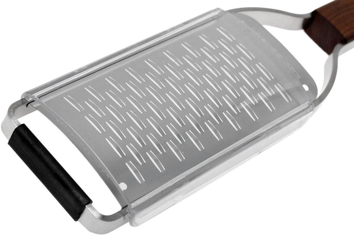 Microplane Master Grater Rasp Ribbon #4, Medium 43302 3 Microplane Master Grater Rasp Ribbon #4, Medium 43302 – Image 3