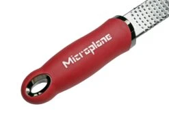 Râpe Microplane Premium Classic, Pomegranate Red -Victokai Boutique MP46127 03 microplane