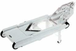 Mandoline OXO V-blade, 1071480 12 Mandoline OXO V-blade, 1071480 -Victokai Boutique OXO1071480 04 oxo v blade mandoline oxo1071480 d5